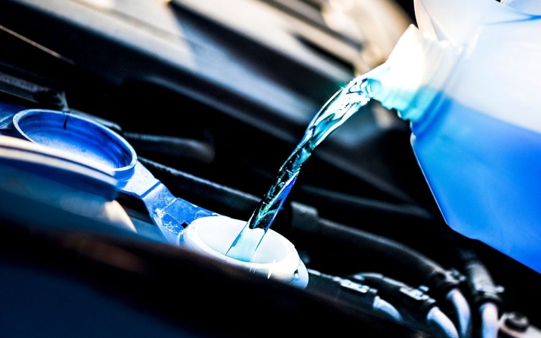 ¿Por qué es tan importante el líquido refrigerante para tu coche?